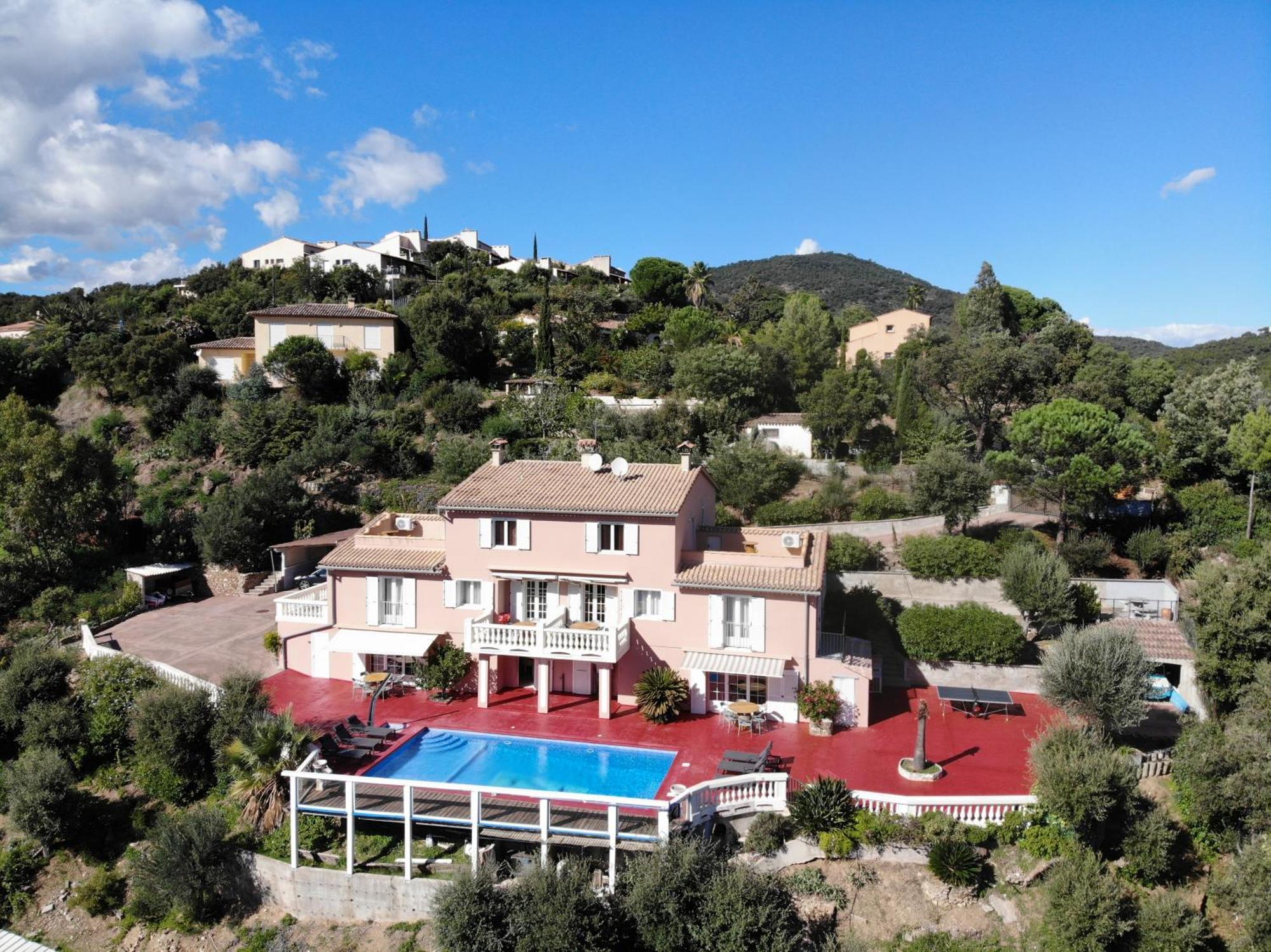 La Villa 101 -Topvacances -Les Issambres La Garonnette-Plage Esterno foto